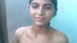 Fada encantadora insere os dedos vídeo de pornô de gorda na amiga